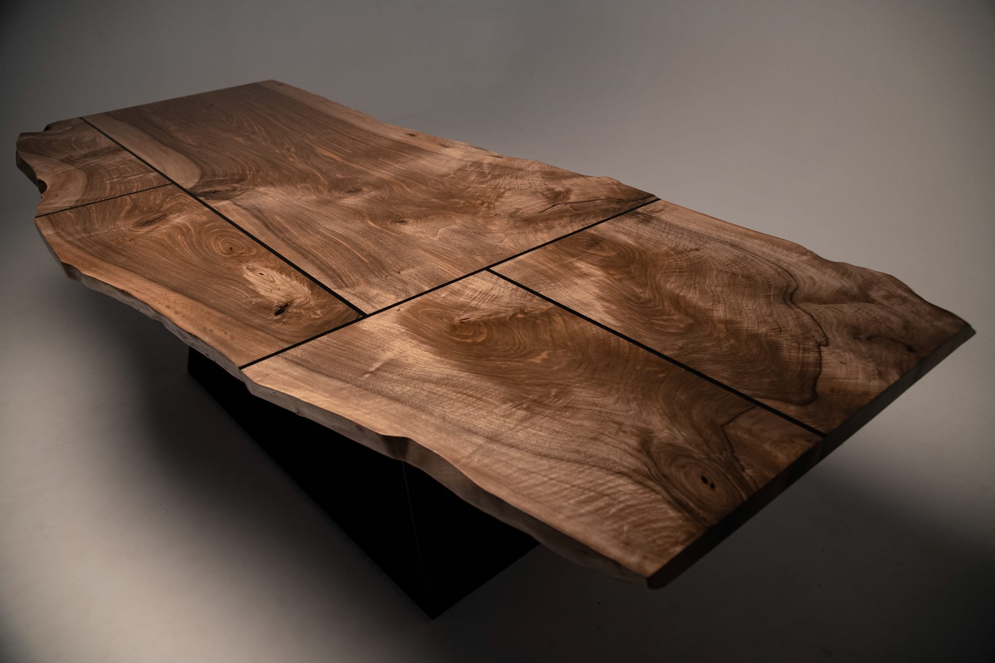 English Walnut Epoxy Table | Jigsaw Design
